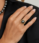 Ring „Robin“ mit Tahiti-Südseeperle & Diamanten - Drittes Bild