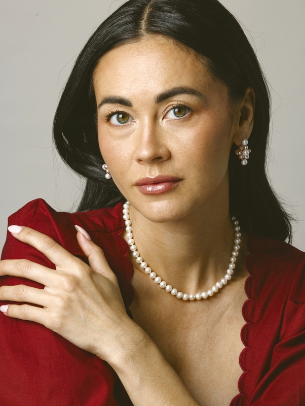 6.5-7.0mm White Freshwater Pearl Necklace - AAA Quality - Secondary Image