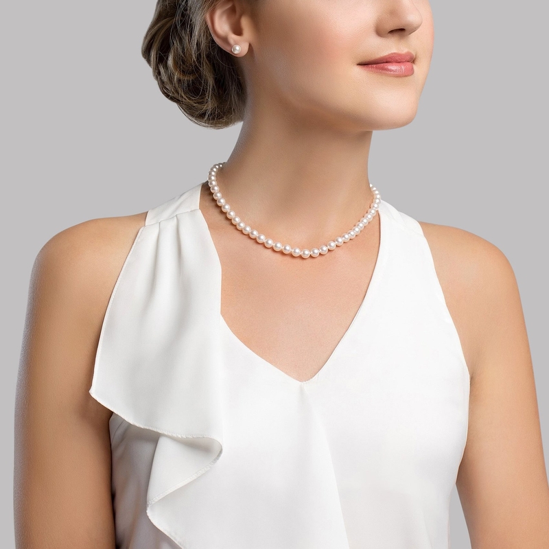 6.0-8.0mm Hanadama-Perlenkette und Ohrring-Set - Modellbild