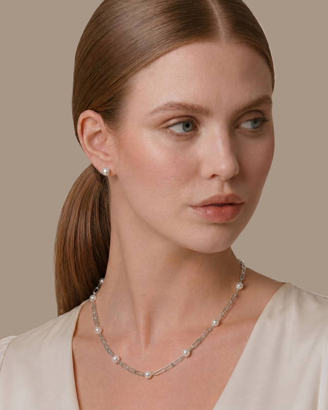 14K-Gold-Gliederkette mit 8,5–9,0 mm japanischen Akoya-Perlen – Modelbild