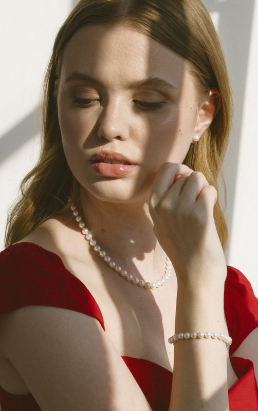 Japanese Akoya White Pearl Sets in AAA Quality