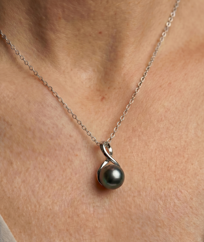 ~Tahitian South Sea Pearl Infinity Pendant - Secondary Image~
