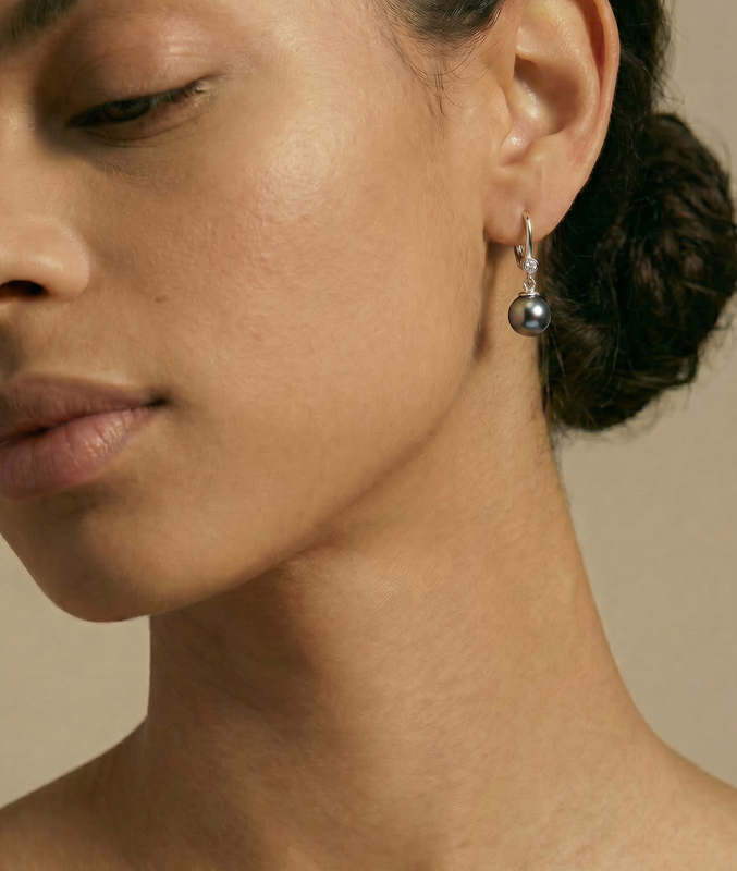Tahiti-Südseeperlen- und Diamantschmuckset „Michelle“ - Modelbild