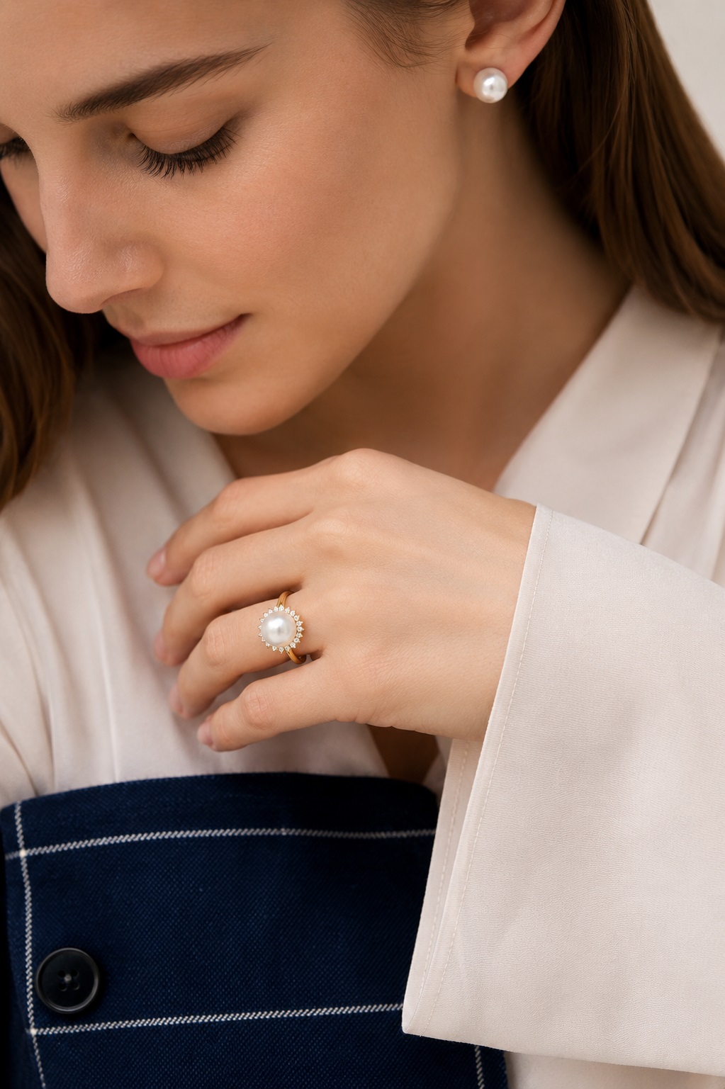 Sage-Ring mit Südseeperle & Diamanten – Zweites Bild