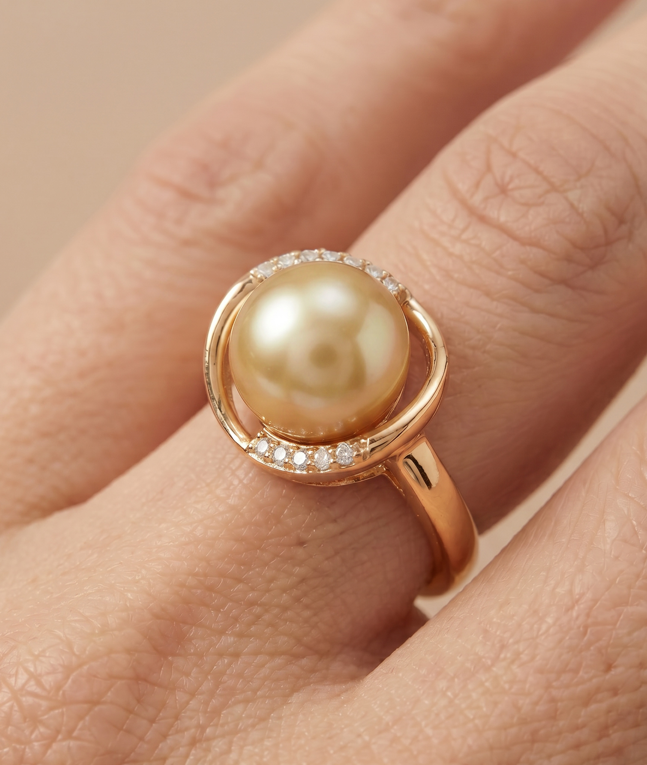 Goldene Perle & Diamant Ruby Ring – Sekundäres Bild