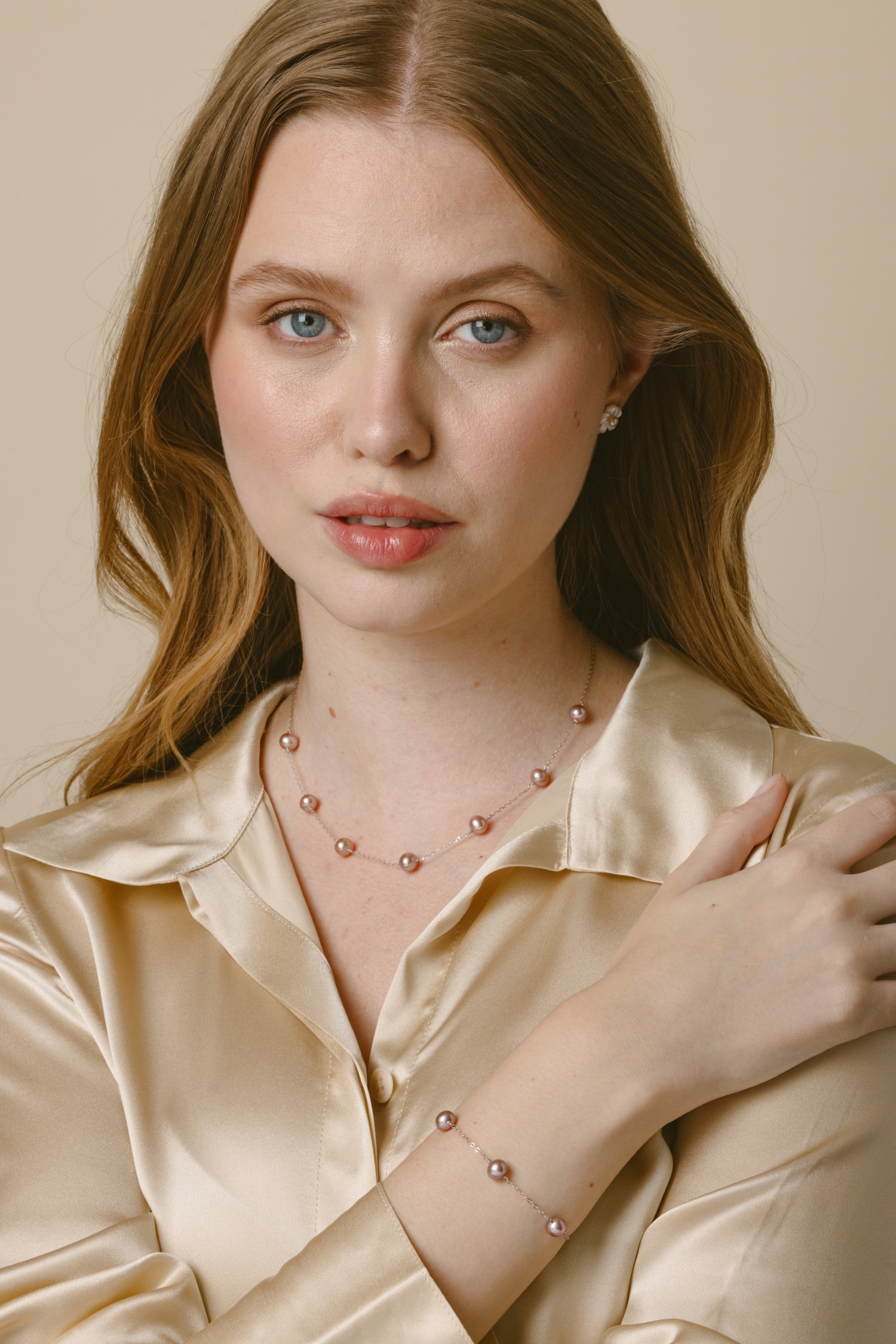 14K Gold Pink Freshwater Pearl Tincup Necklace - Model Image