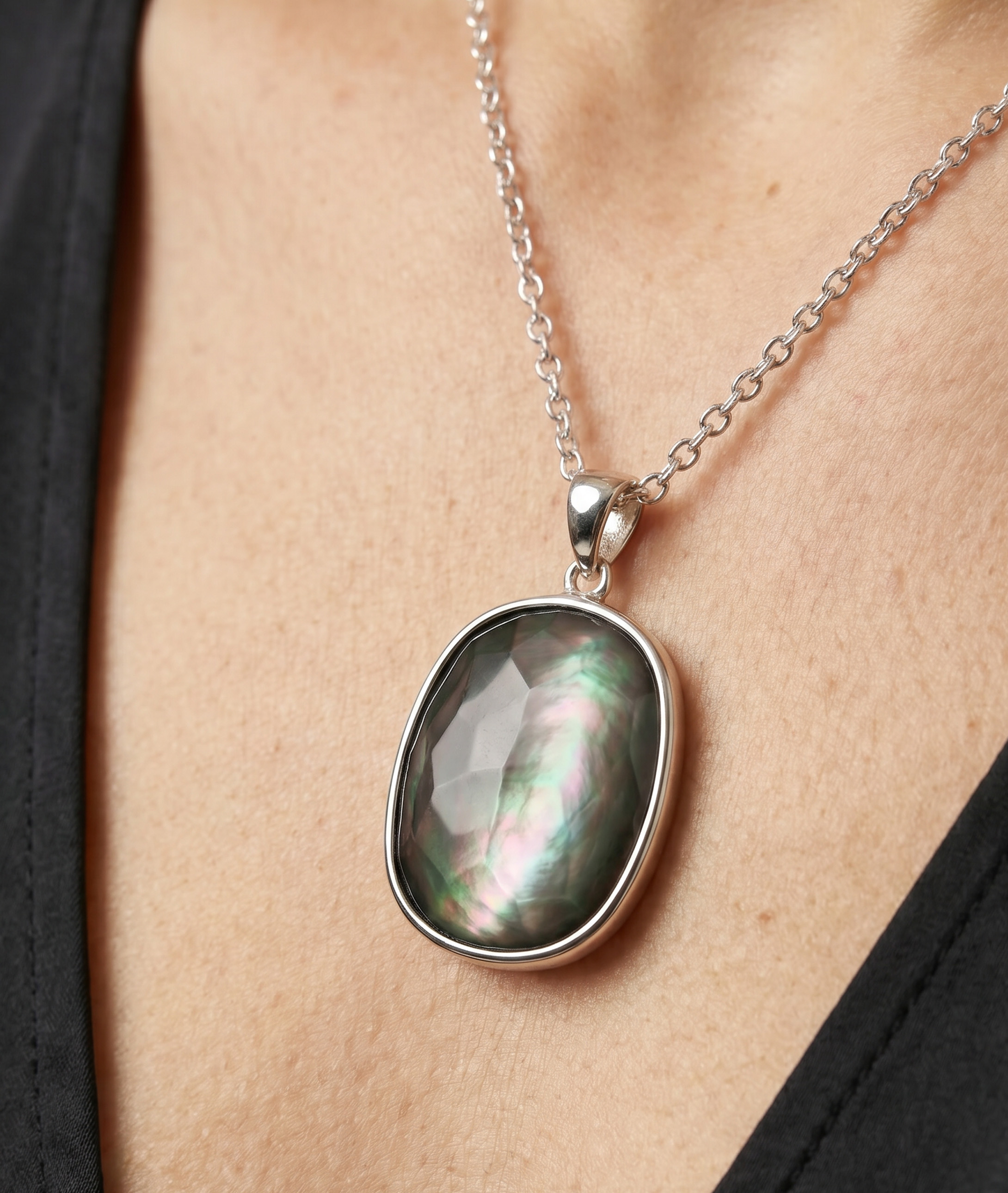 ~Black Mother of Pearl Cultured Pearl Peyton Pendant Necklace - Secondary Image~