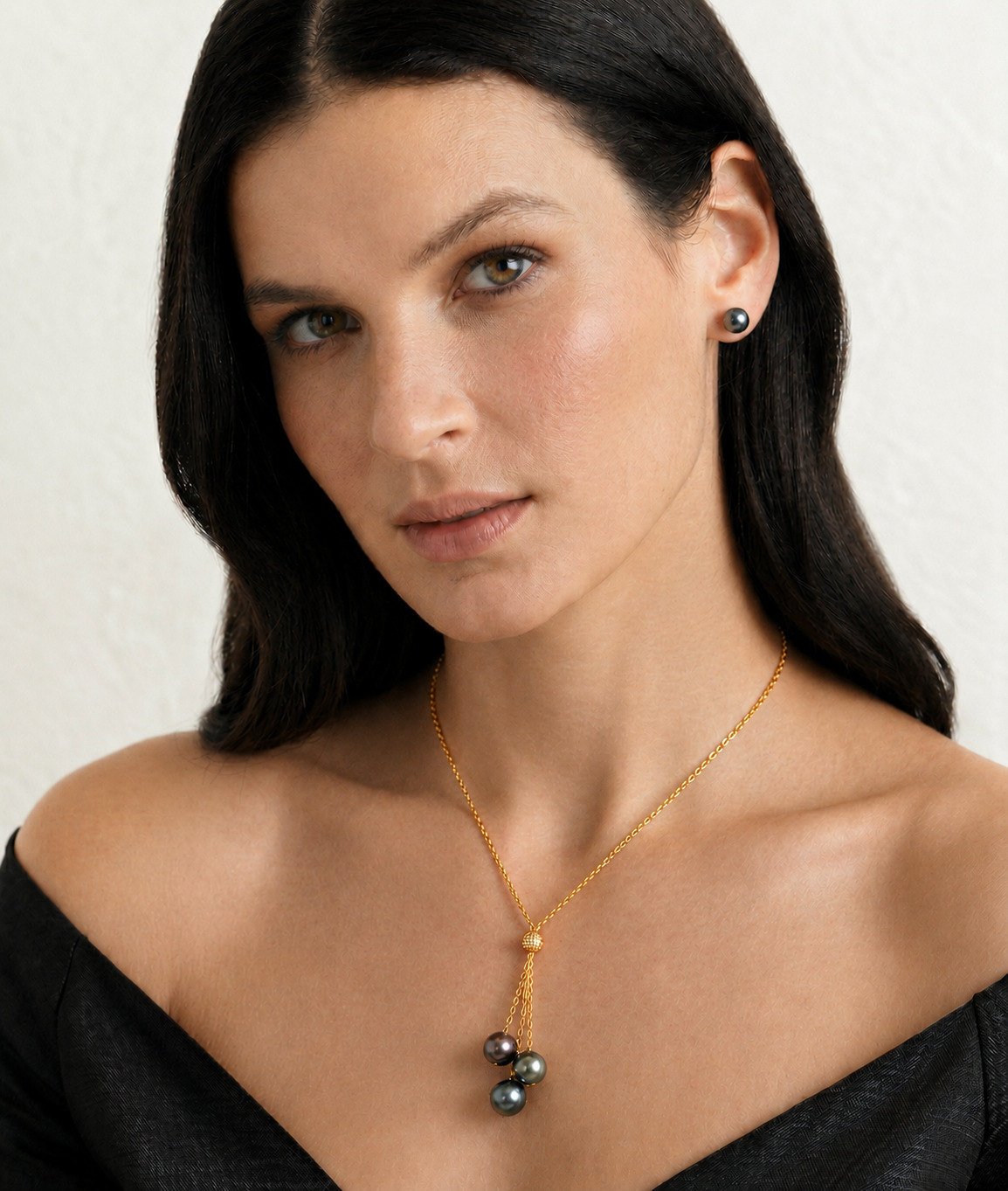 Anhänger aus 14 Karat Gold mit mehrfarbigen Tahiti-Perlen im Tincup-Cluster-Design - Drittes Bild